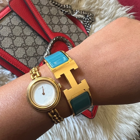 Gucci silver and gold bezels (2) - Picture 2 of 3